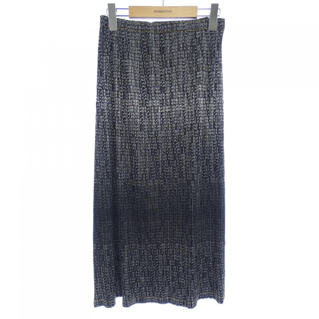 百褶PLEATS PLEASE裙子