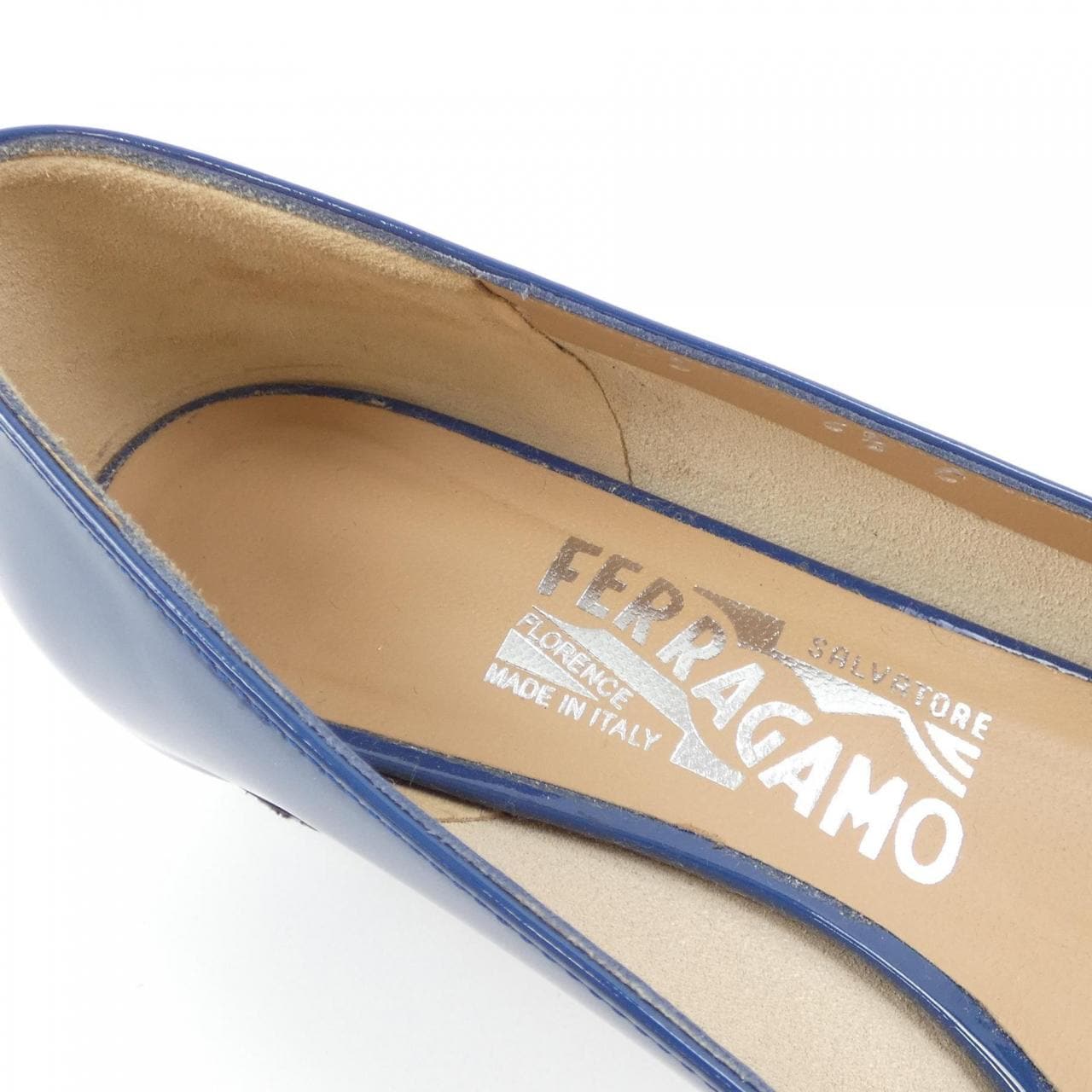 サルヴァトーレフェラガモ SALVATORE FERRAGAMO パンプス
