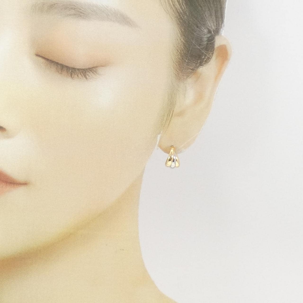 K18YG/PT900 earrings