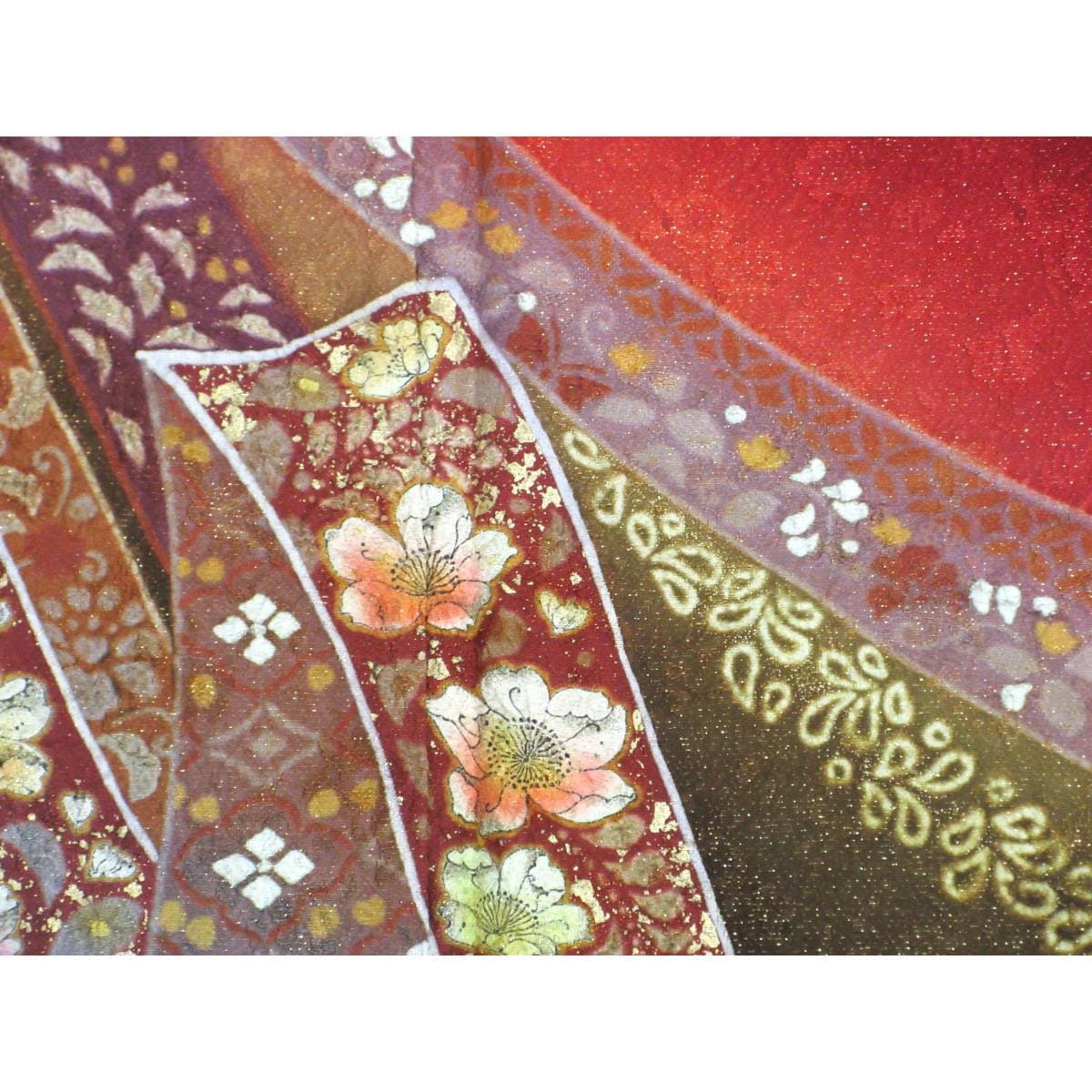 Kimono and nagajuban set, gold-threaded tie-dye kimono with gold-leaf yuzen finish.