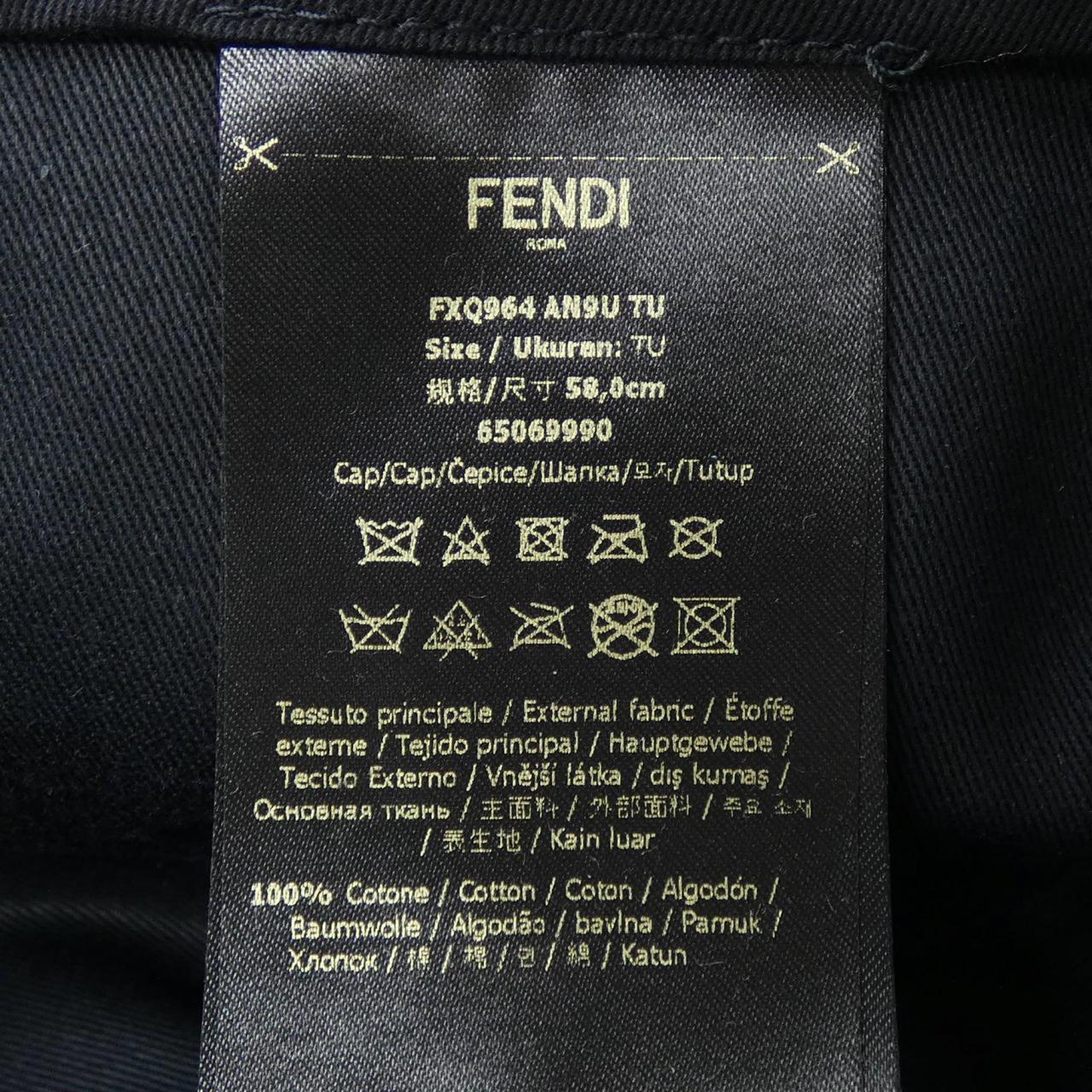 フェンディ FENDI FXQ964 AN9U キャップ