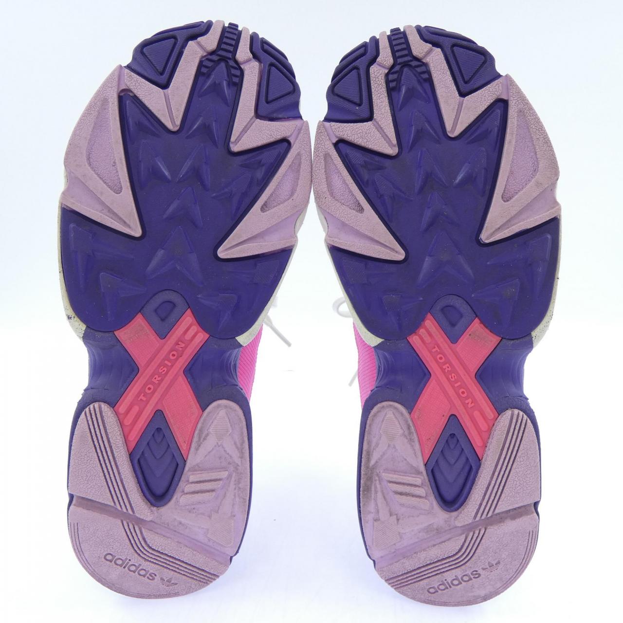 アディダス ADIDAS YUNG-1 DB D97048 スニーカー