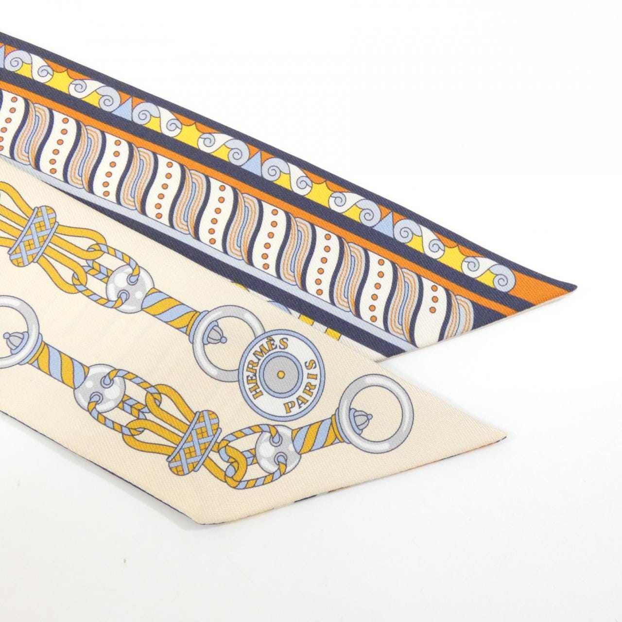 エルメス HARNAIS EN ROSACE ツイリー 063853S スカーフ