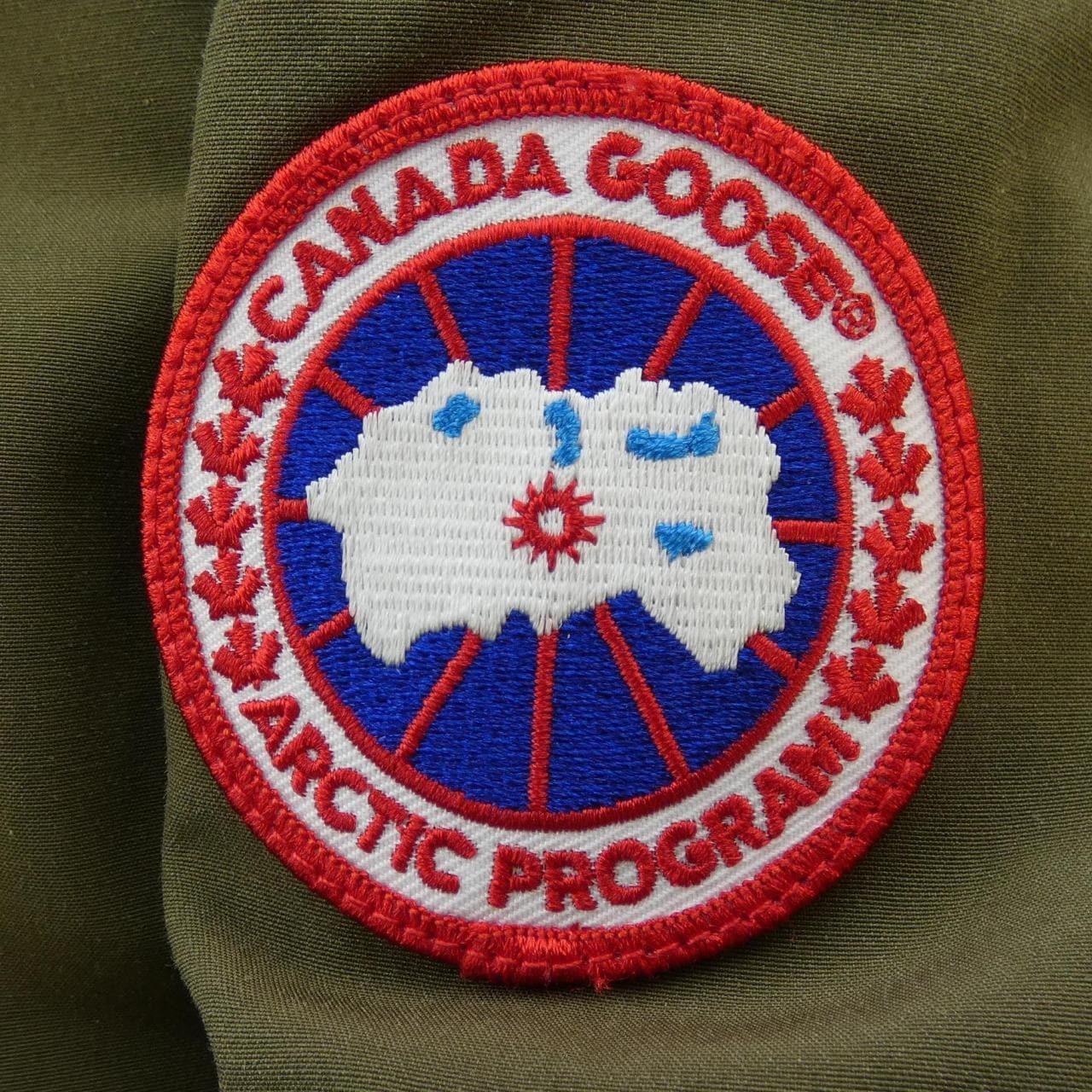 カナダグース CANADA GOOSE ダウンコート