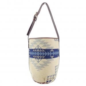 アヴァケーション A VACATION BAG