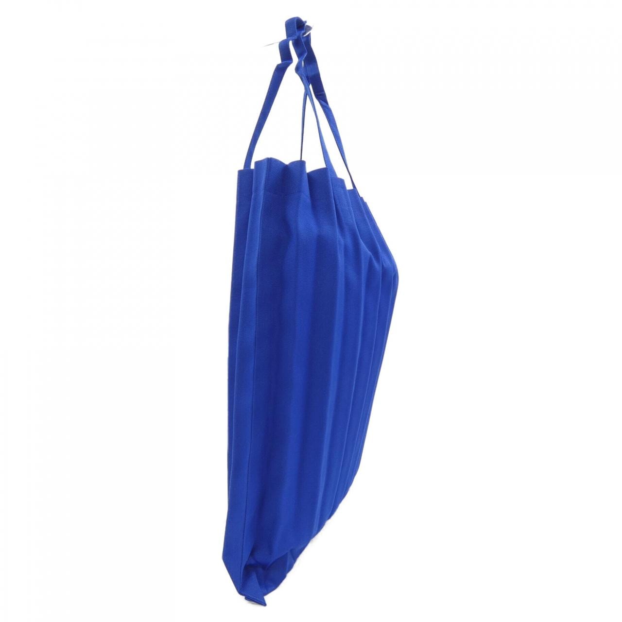 ミーイッセイミヤケ me ISSEY MIYAKE BAG