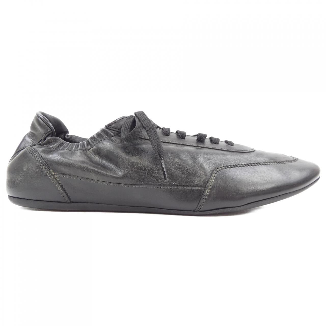 プラダ PRADA スニーカー