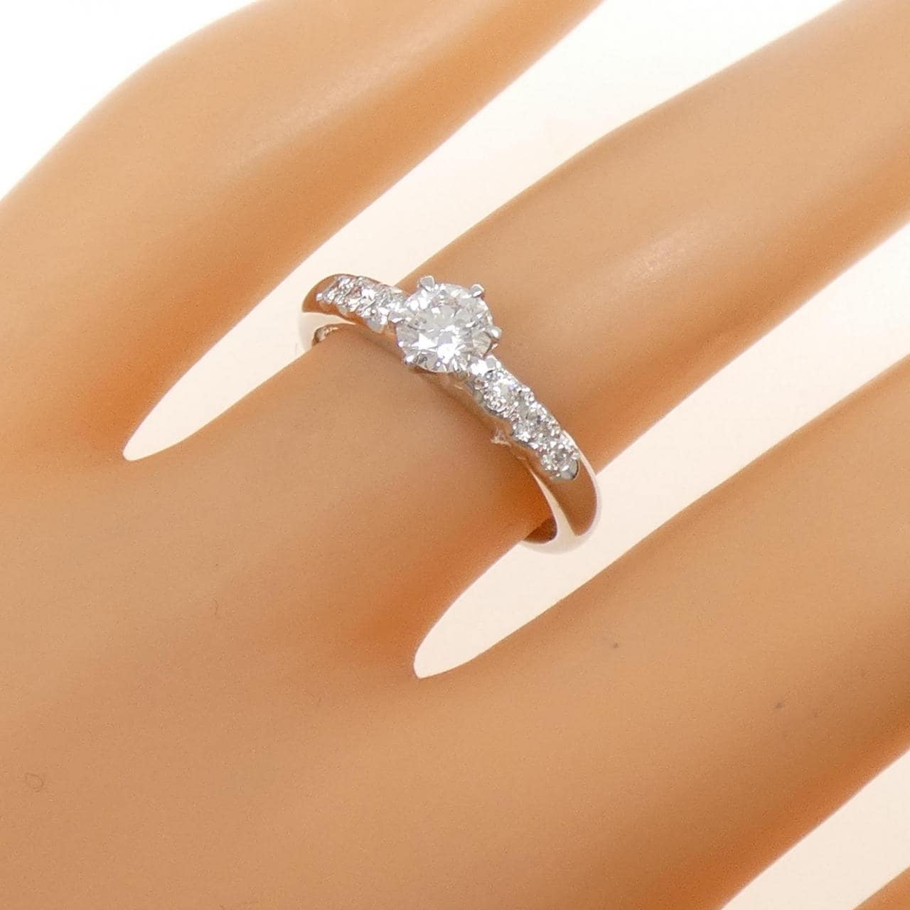 ミキモト ダイヤモンド リング 0.32CT