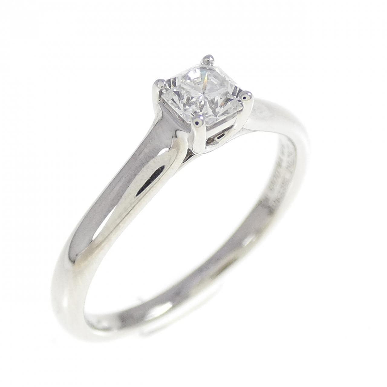ティファニー ルシダ リング 0.25CT F VVS2