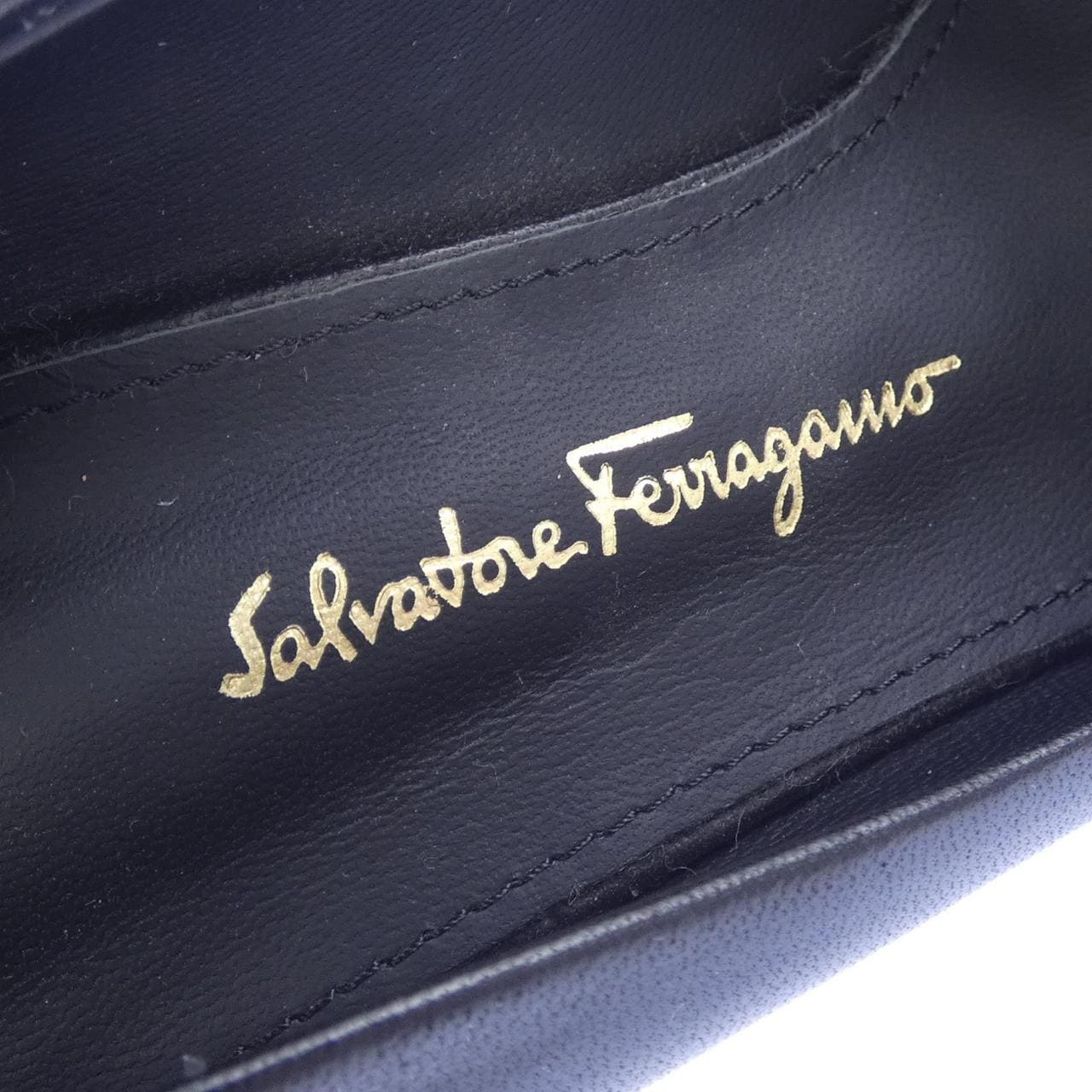 サルヴァトーレフェラガモ SALVATORE FERRAGAMO パンプス