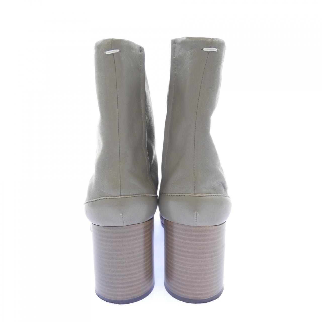 メゾンマルジェラ Maison Margiela タビ TABI S58WU0260 ブーツ