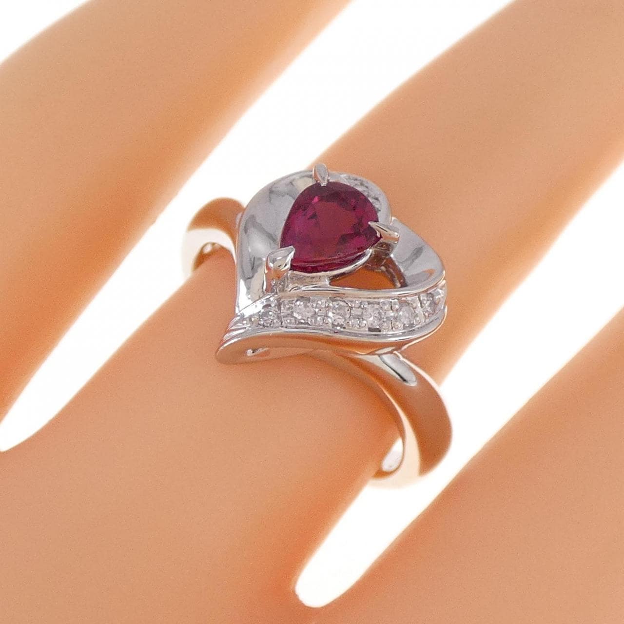 PT Heart Ruby Ring 0.67CT