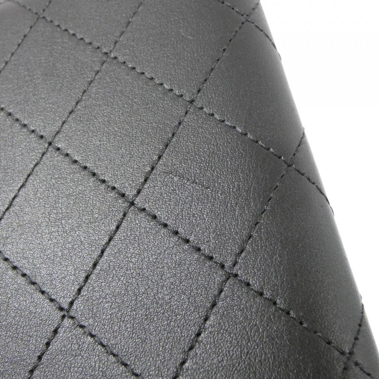 シャネル AP3821 パスポートケース