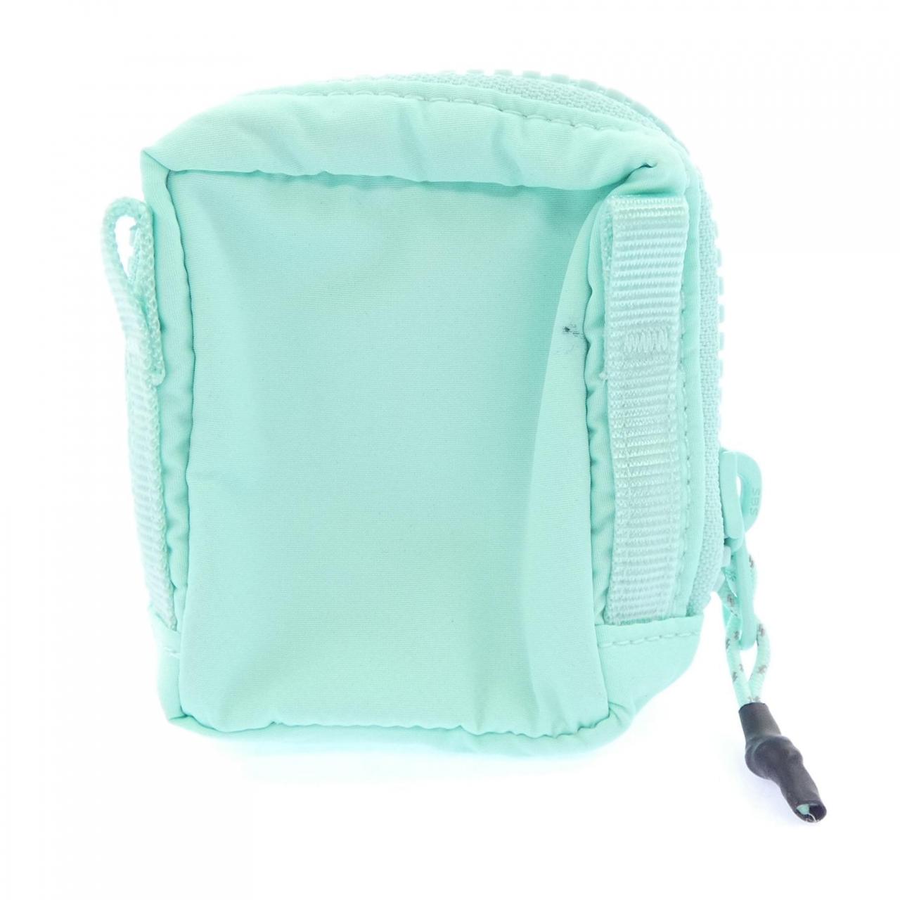 TOPOLOGIE POUCH