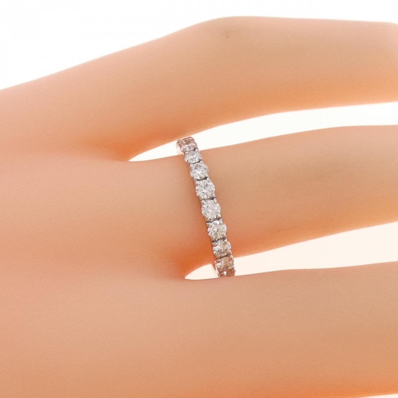 PT900 フルエタニティ ダイヤモンド リング 1.02CT