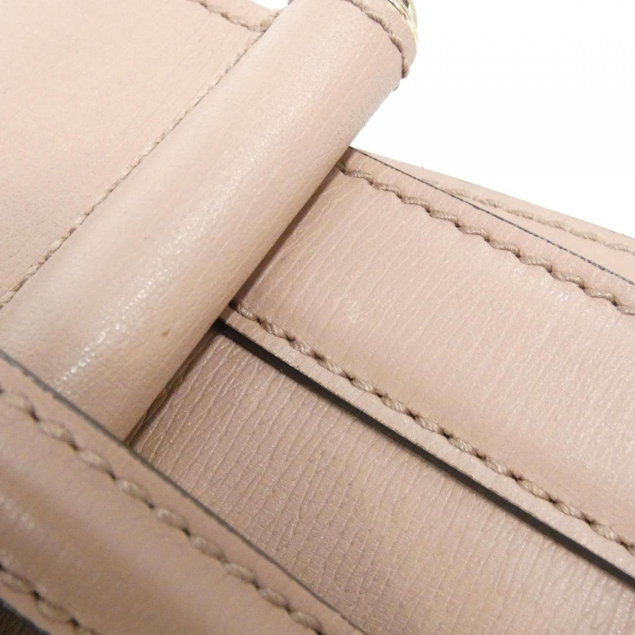 グッチ 338989 ARU0G バッグ