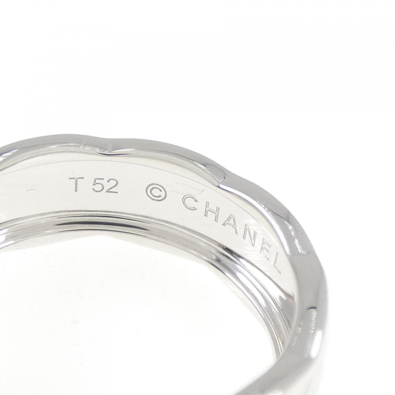 シャネル ココクラッシュ ミディZム リング