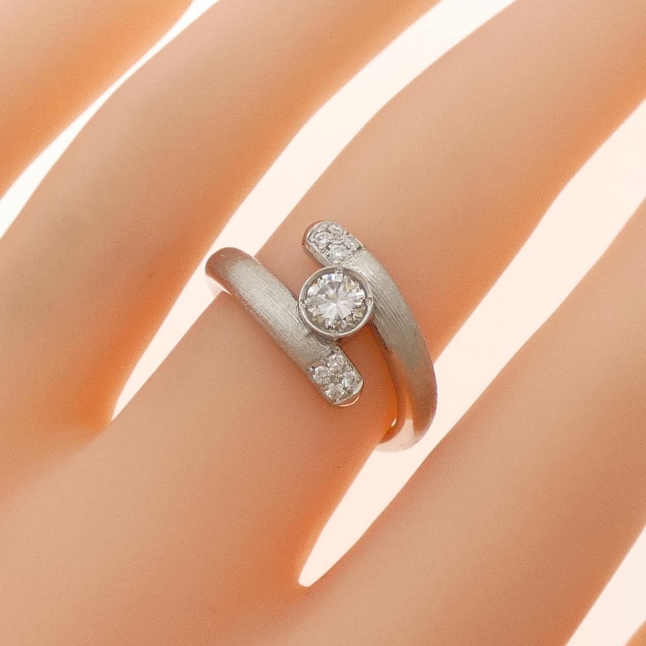 PT900 ダイヤモンド リング 0.31CT