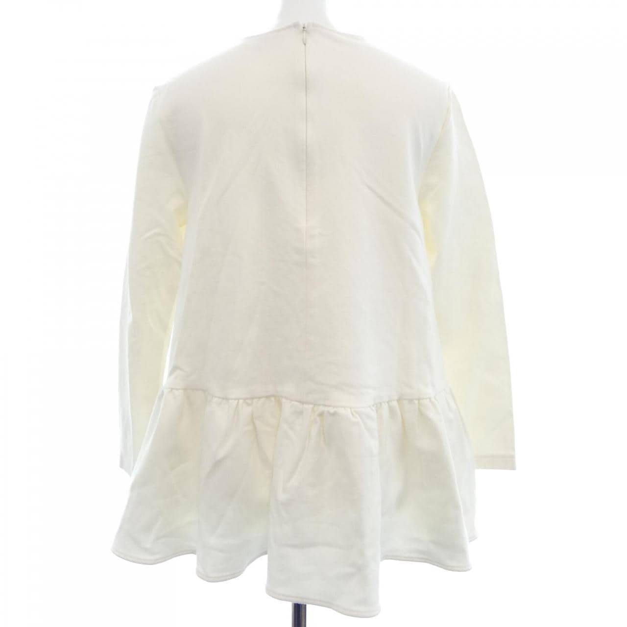 ヨリ yori トップス