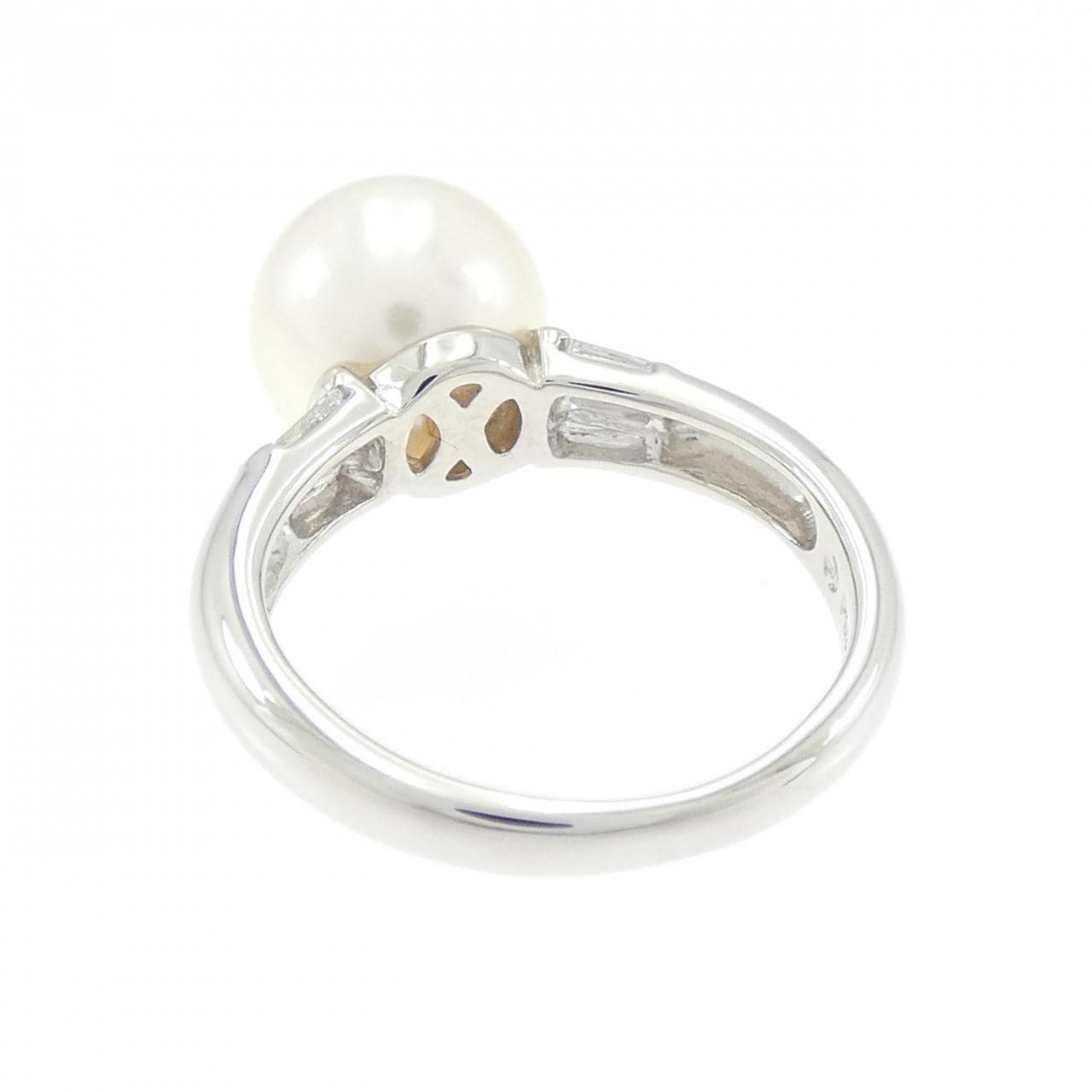 Tasaki Akoya pearl ring 8.9mm