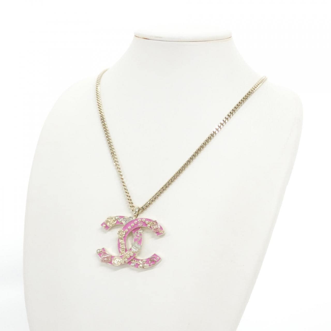 CHANEL ABD325 Necklace
