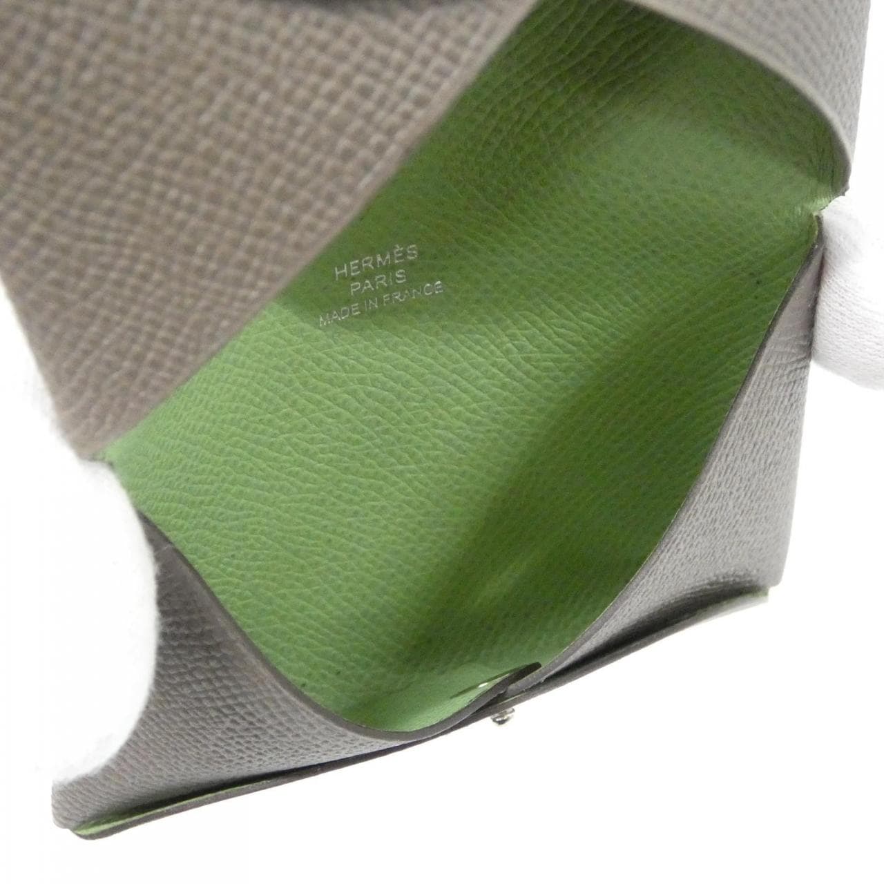 エルメス カルヴィ ヴェルソ 078475CK カードケース