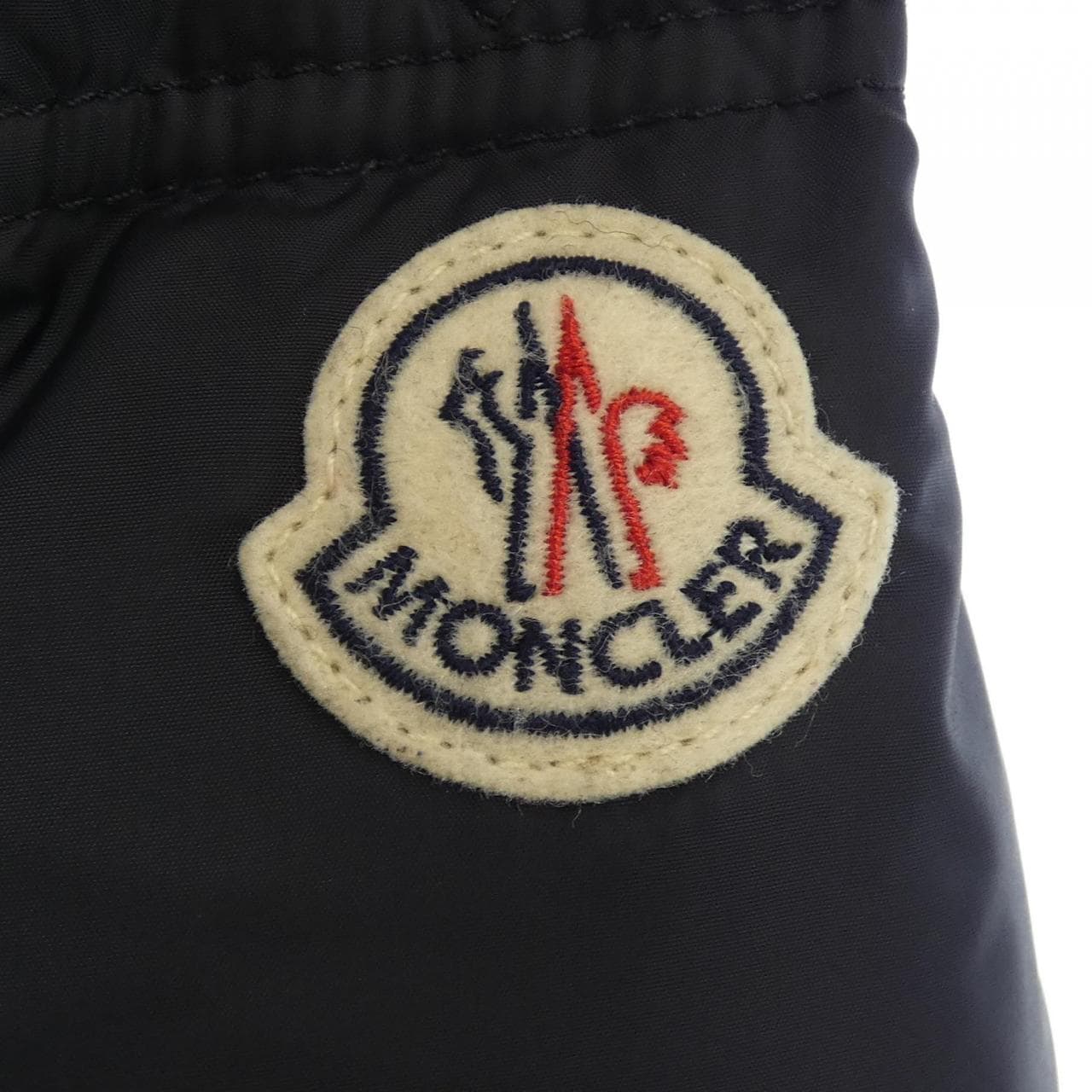 モンクレール MONCLER ダウンジャケット