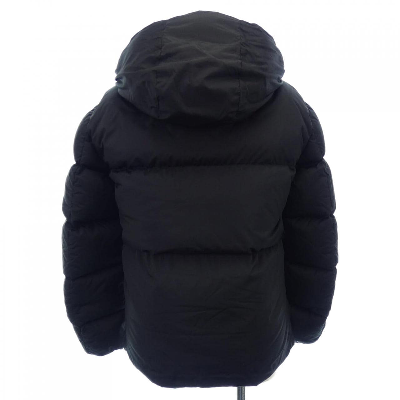 モンクレール MONCLER ダウンジャケット
