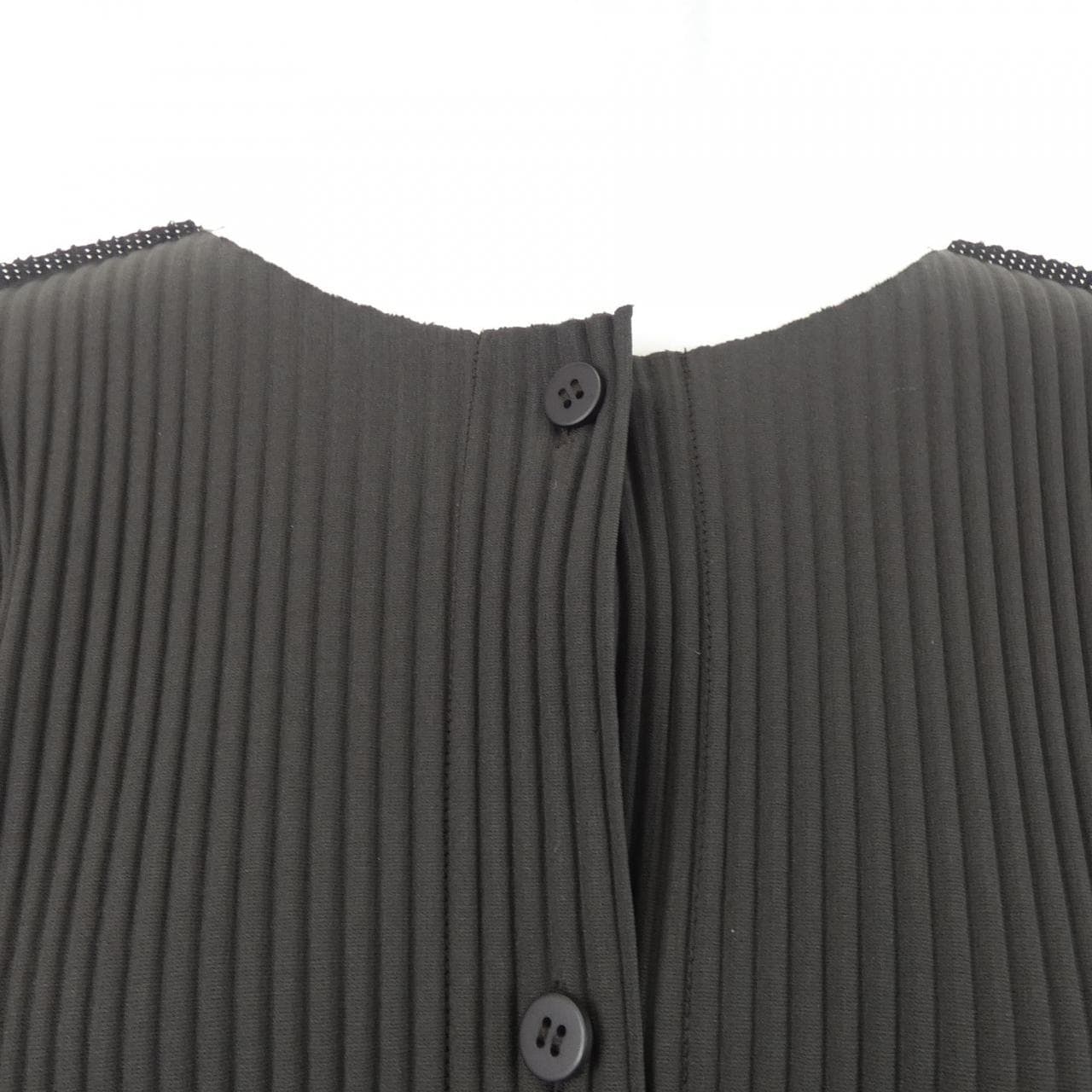 ミーイッセイミヤケ me ISSEY MIYAKE MI54KO722 カーディガン