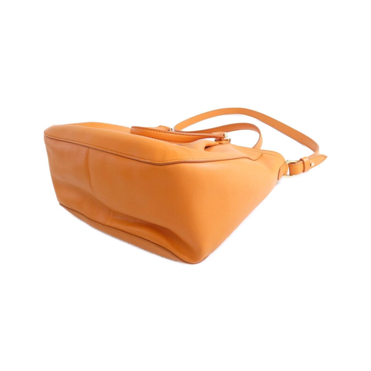 サルヴァトーレフェラガモ 21 F703 バッグ