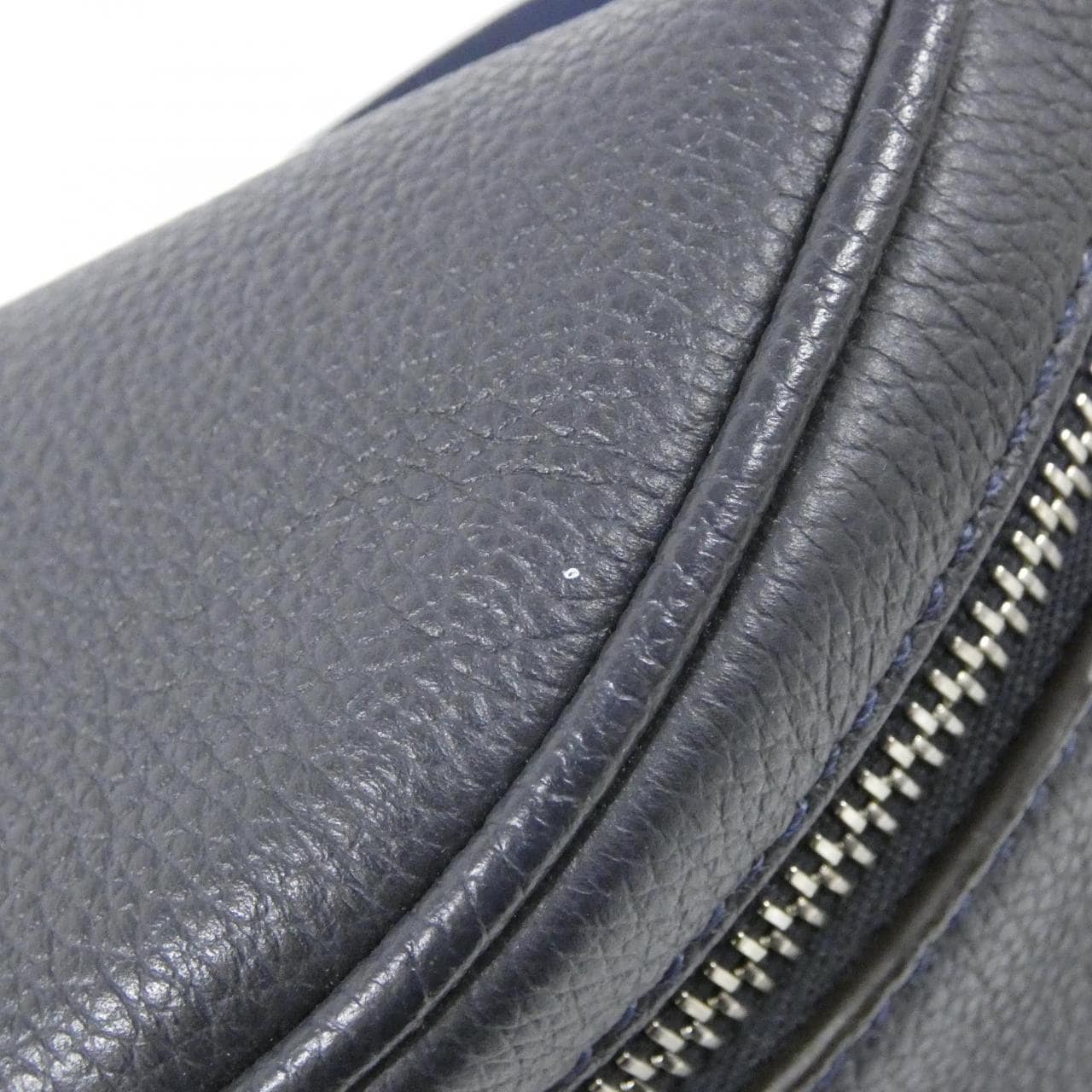 フェンディ FENDI シャドー ダイアゴナル 7VA562 AMAC ショルダーバッグ