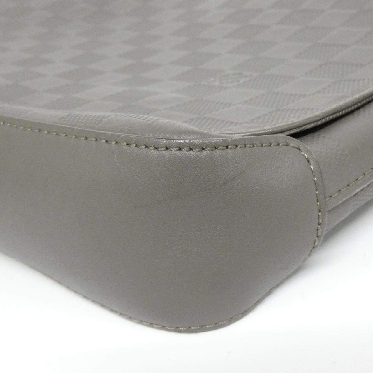 ルイヴィトン ダミエ アンフィニ ディストリクト PM N41485 ショルダーバッグ