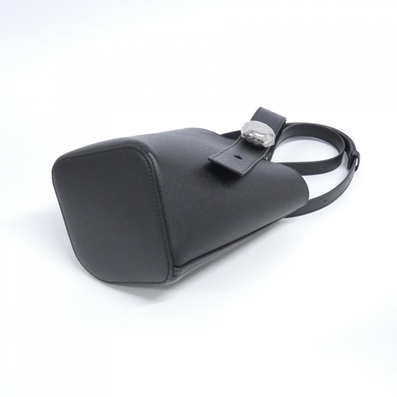 【新品】ロエベ ぺブル バケット バッグ ミニ AANBBBMX31 バッグ