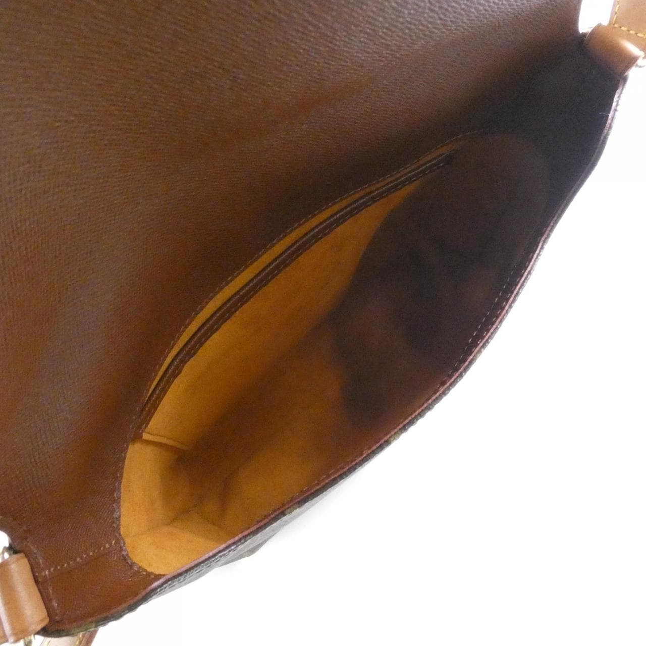 ルイヴィトン モノグラム ミュゼット タンゴ M51257 ショルダーバッグ