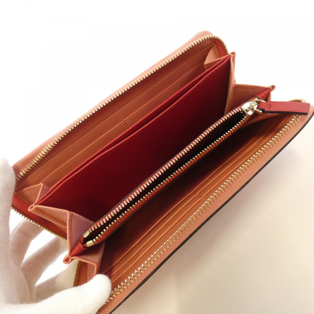 ヴァレンティノガラヴァーニ PW0P0P00QVX 財布