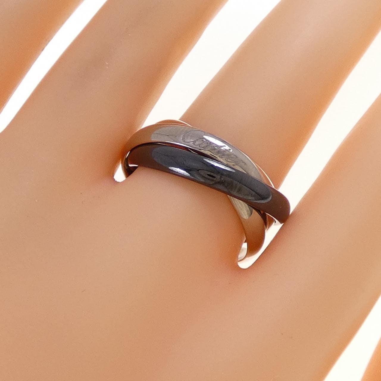 カルティエ トリニティ ブラック&ホワイト リング