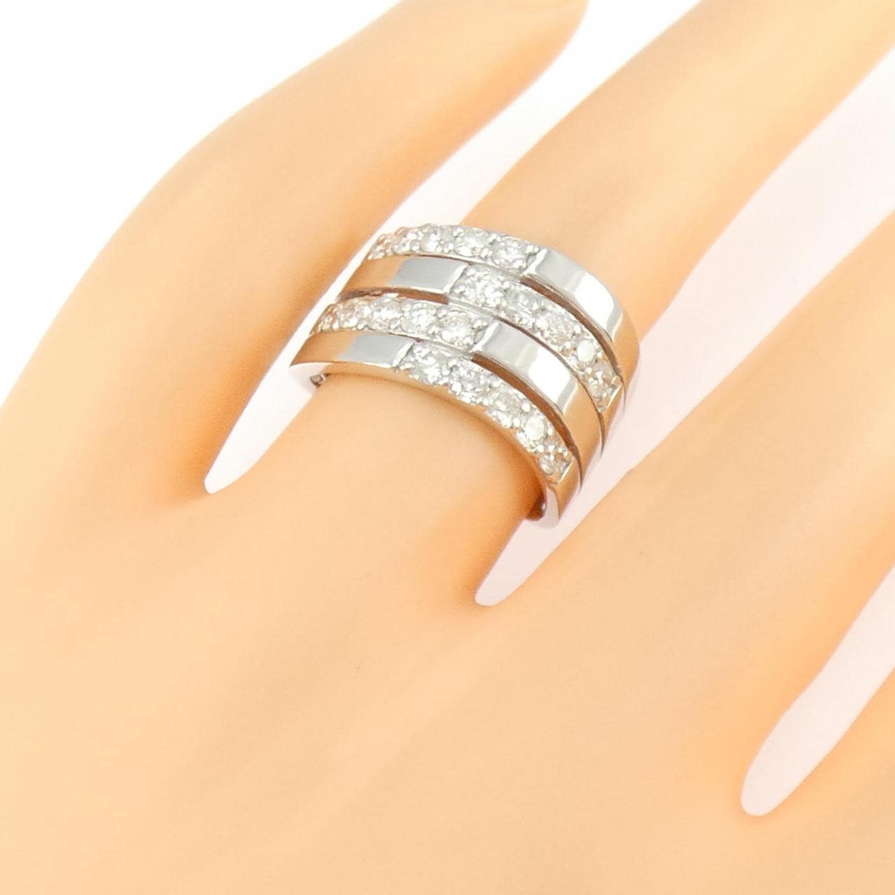 K18WG ダイヤモンド リング 1.00CT