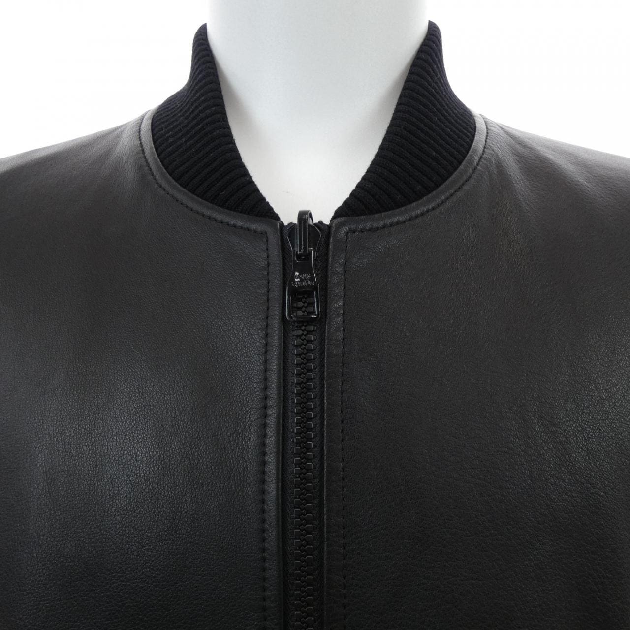 ルイヴィトン LOUIS VUITTON リバーシブルレザーナイロン HIL47WTKV レザージャケット