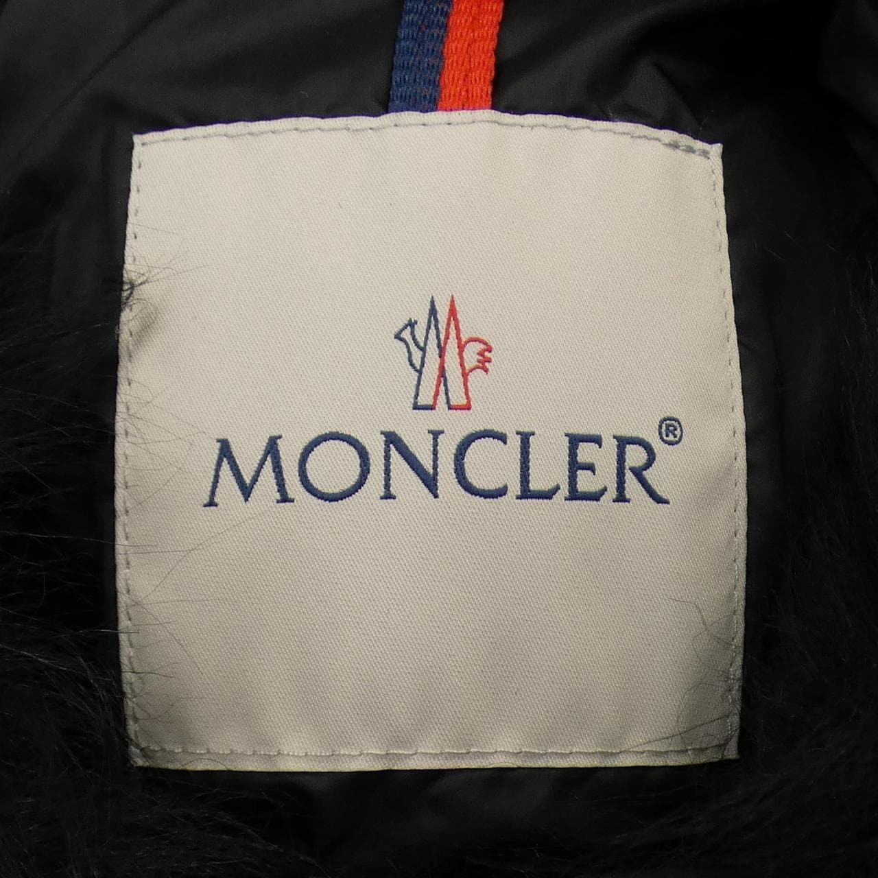 モンクレール MONCLER ダウンジャケット