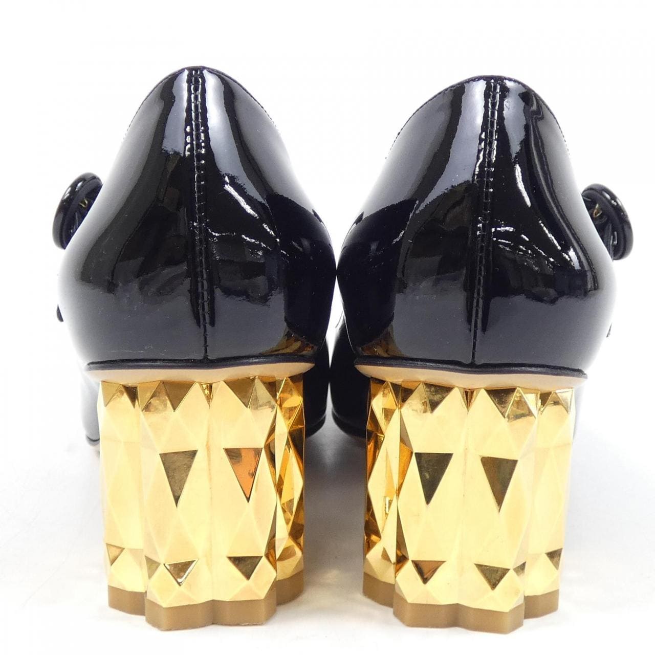 サルヴァトーレフェラガモ SALVATORE FERRAGAMO パンプス