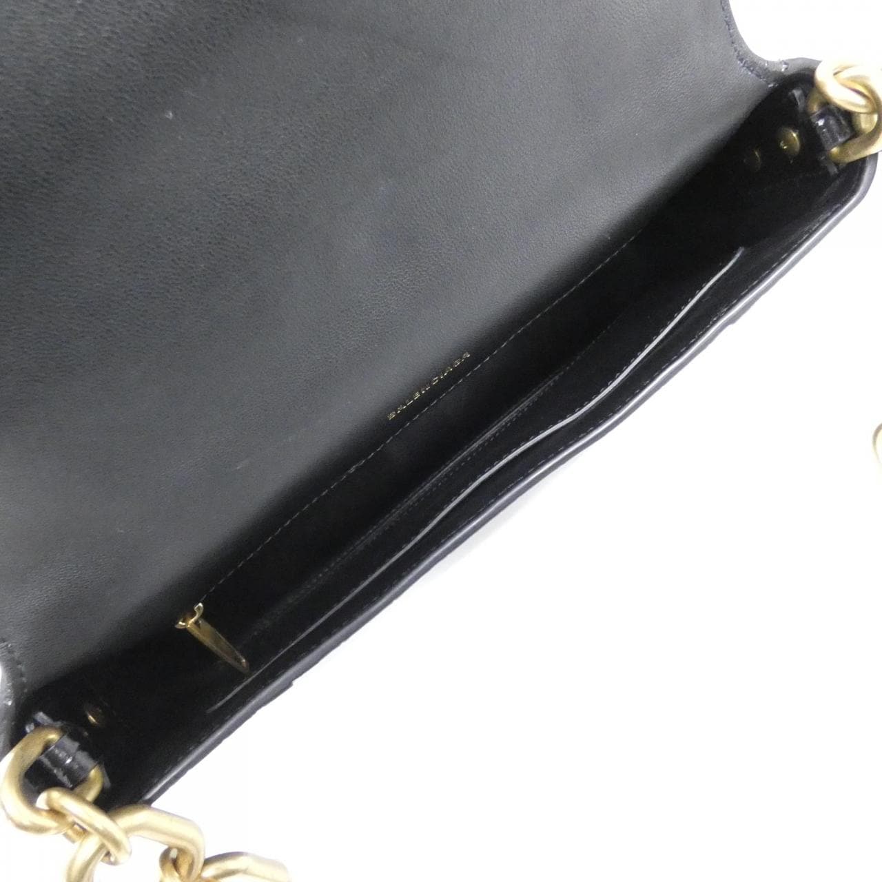 バレンシアガ 689058 2106F ショルダーバッグ