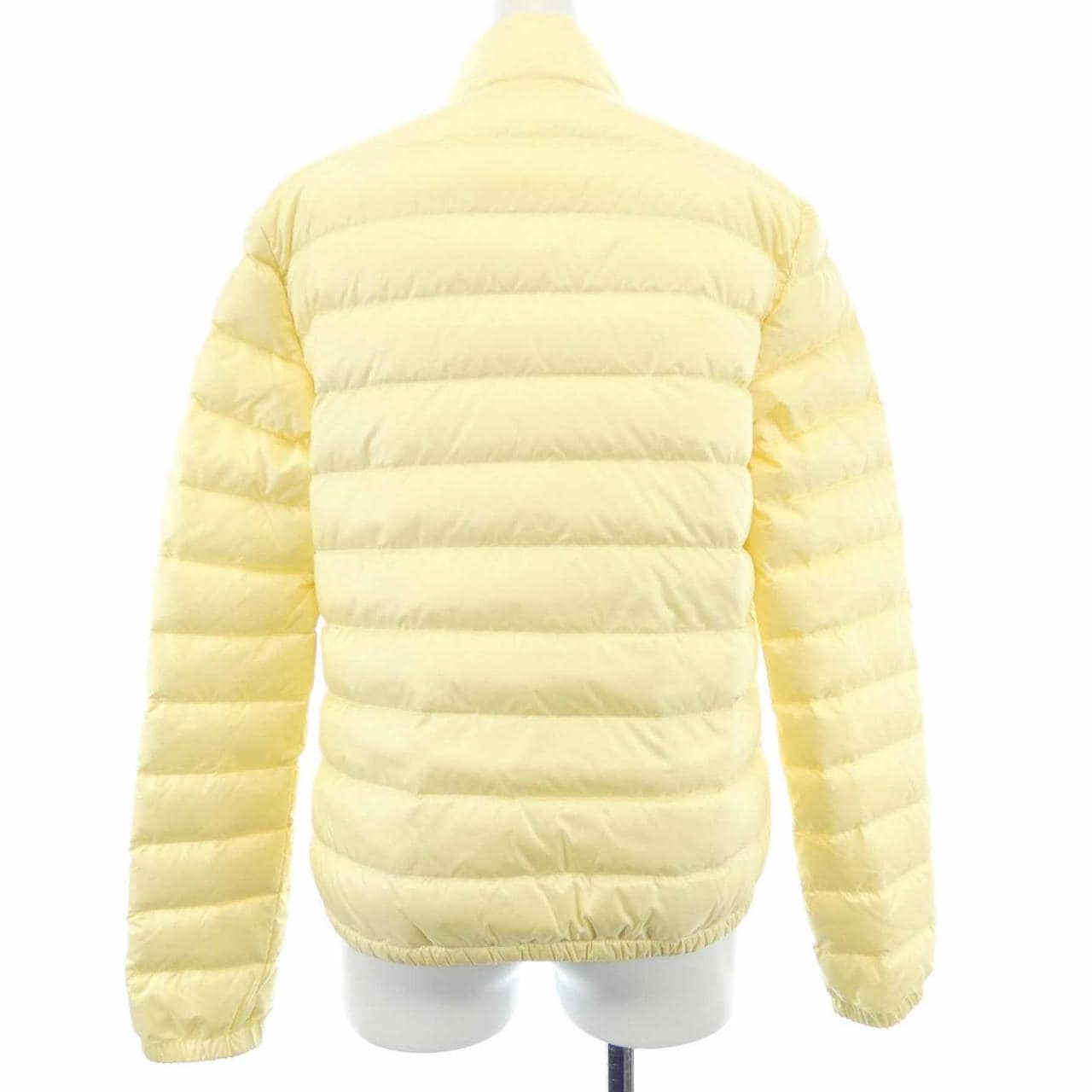 モンクレール MONCLER ダウンジャケット