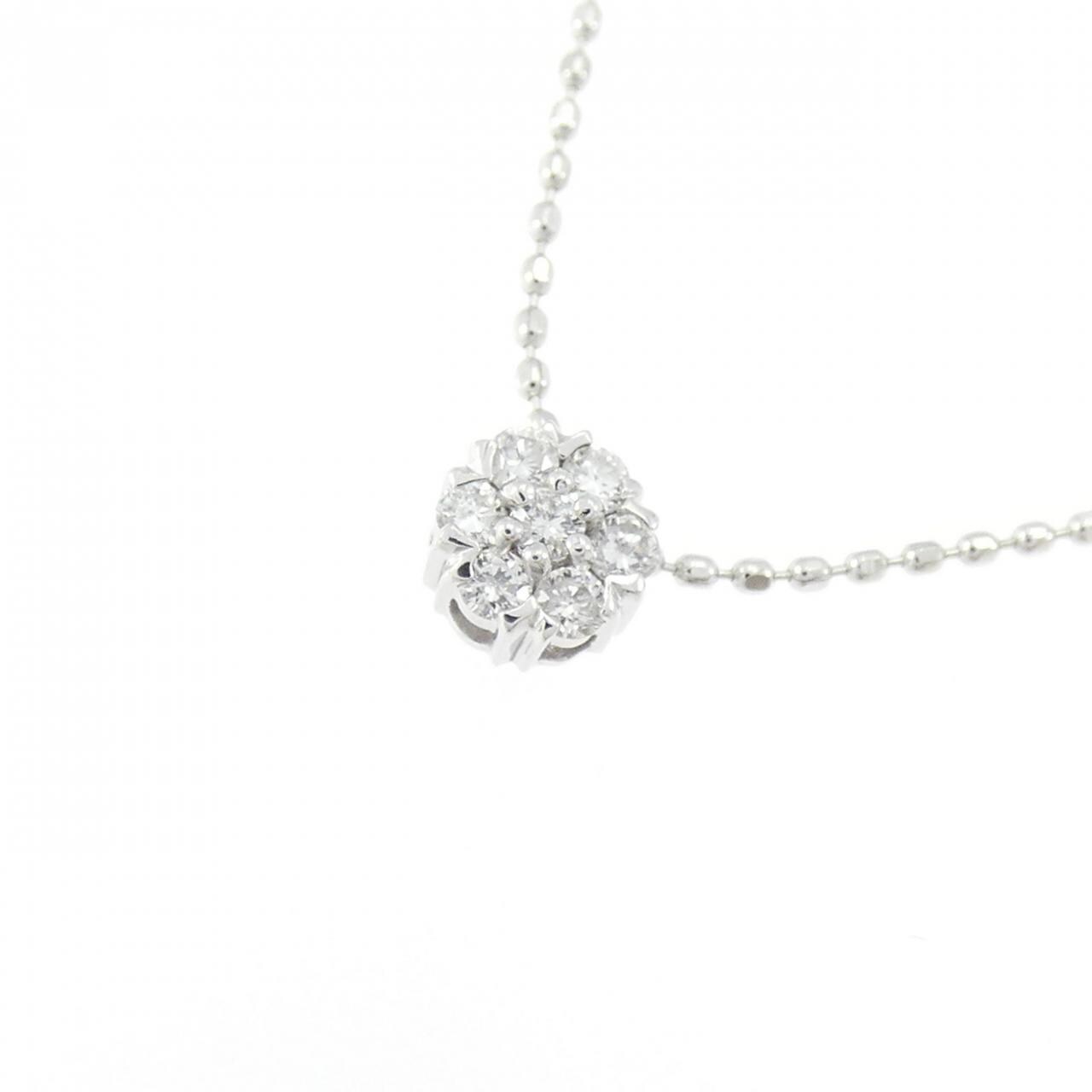 K10WG フラワー ダイヤモンド ネックレス 0.10CT
