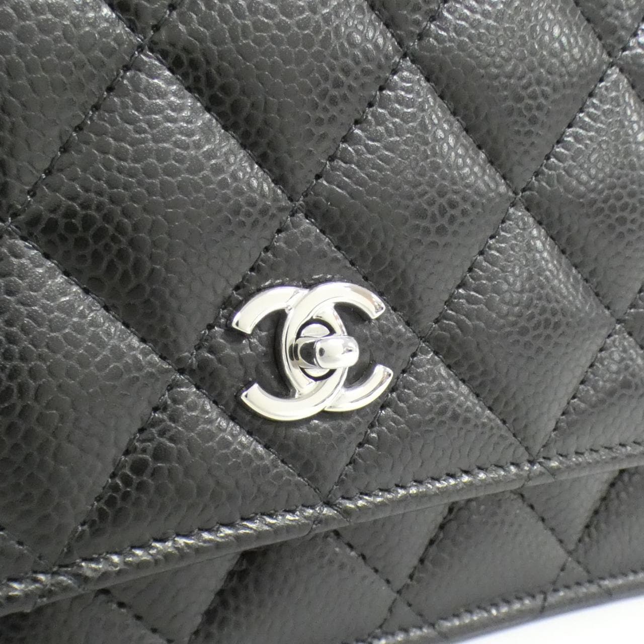 CHANEL AP4241 Chain Wallet