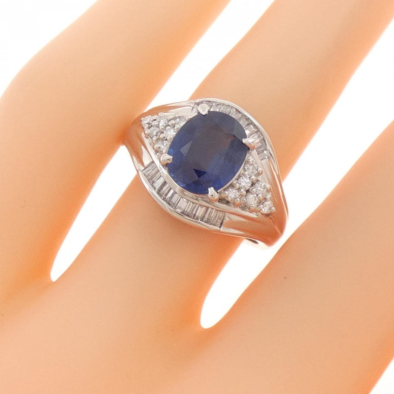 PT900 サファイヤ リング 2.01CT