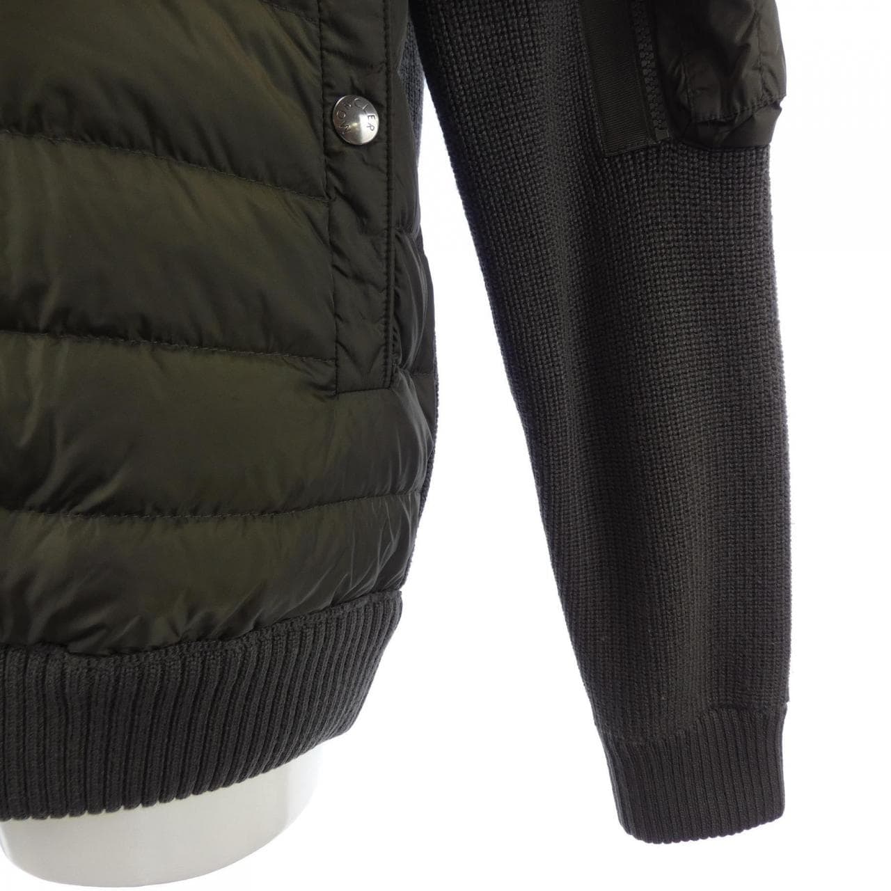 モンクレール MONCLER 20919B50800 ダウンジャケット
