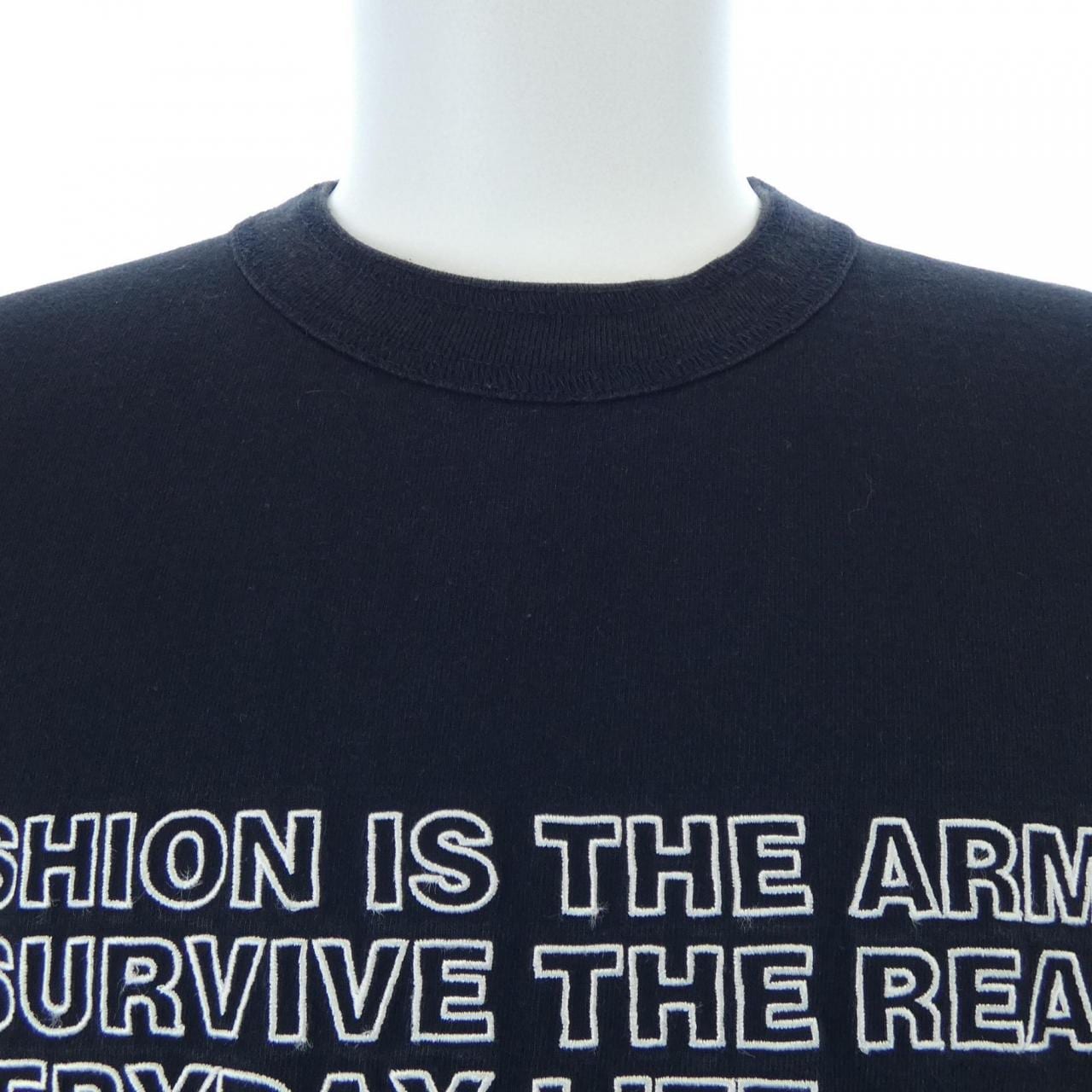 サカイ SACAI GRAPHIC EMB T-SHIRT 24-0894S UNISEX Tシャツ