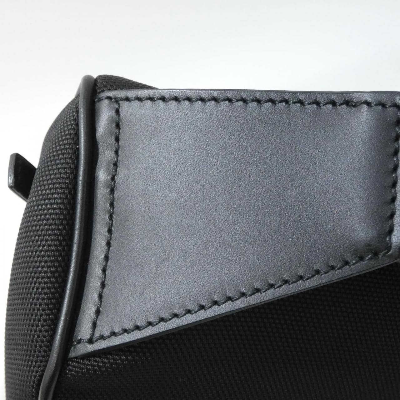 グッチ 630920 KWTLN ショルダーバッグ