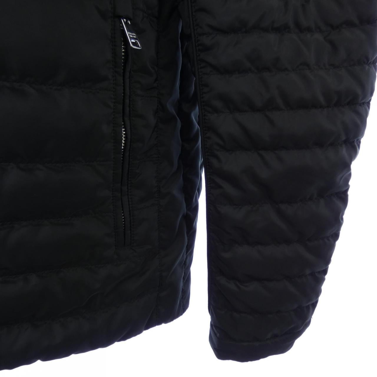 プラダ PRADA トライアングルロゴ SGH068 R232 1060 ダウンジャケット