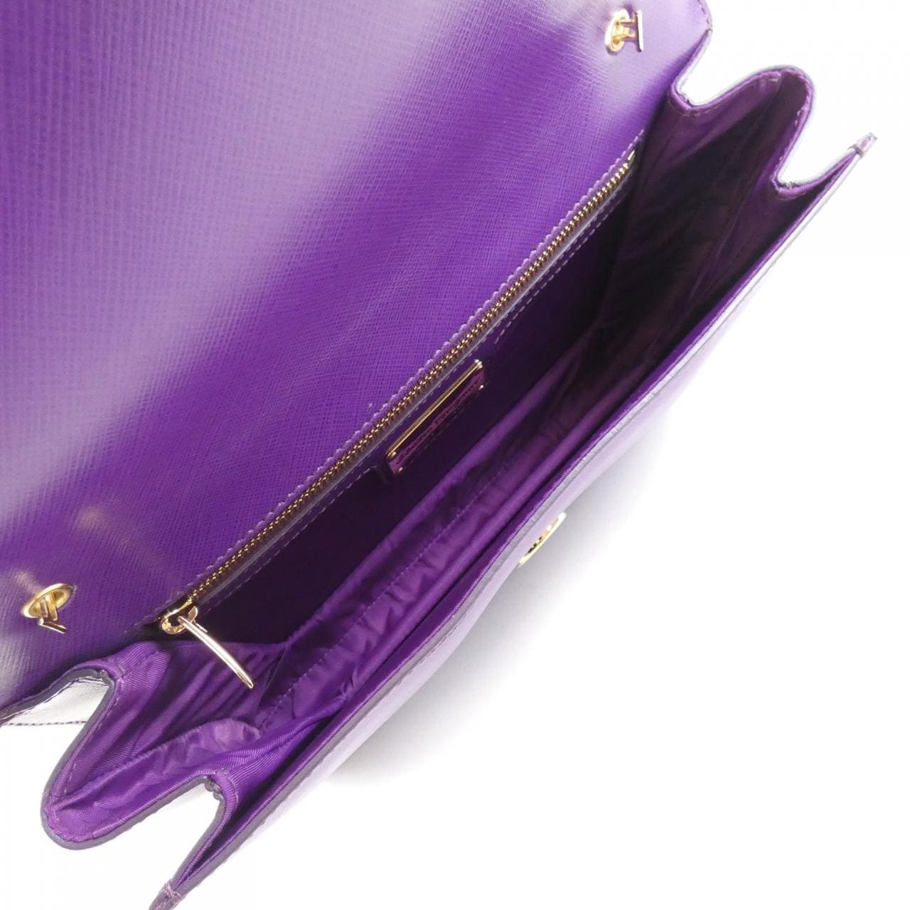 サルヴァトーレフェラガモ 21 D855 ショルダーバッグ